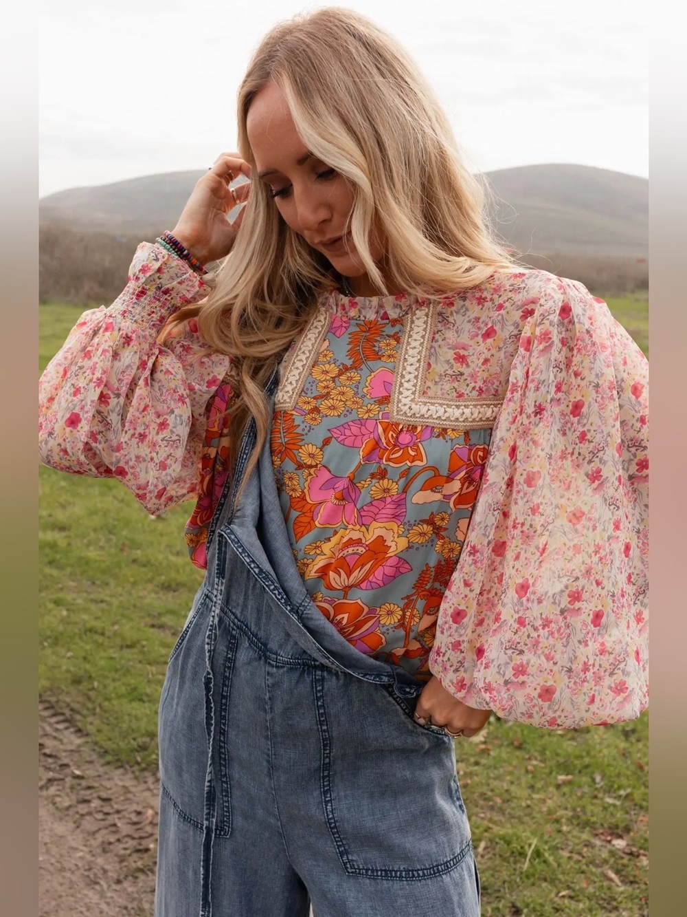 Jodifl NWT Flower Frenzy Mixed Floral Bubble Sleeve Boho Blouse Top Women Size S